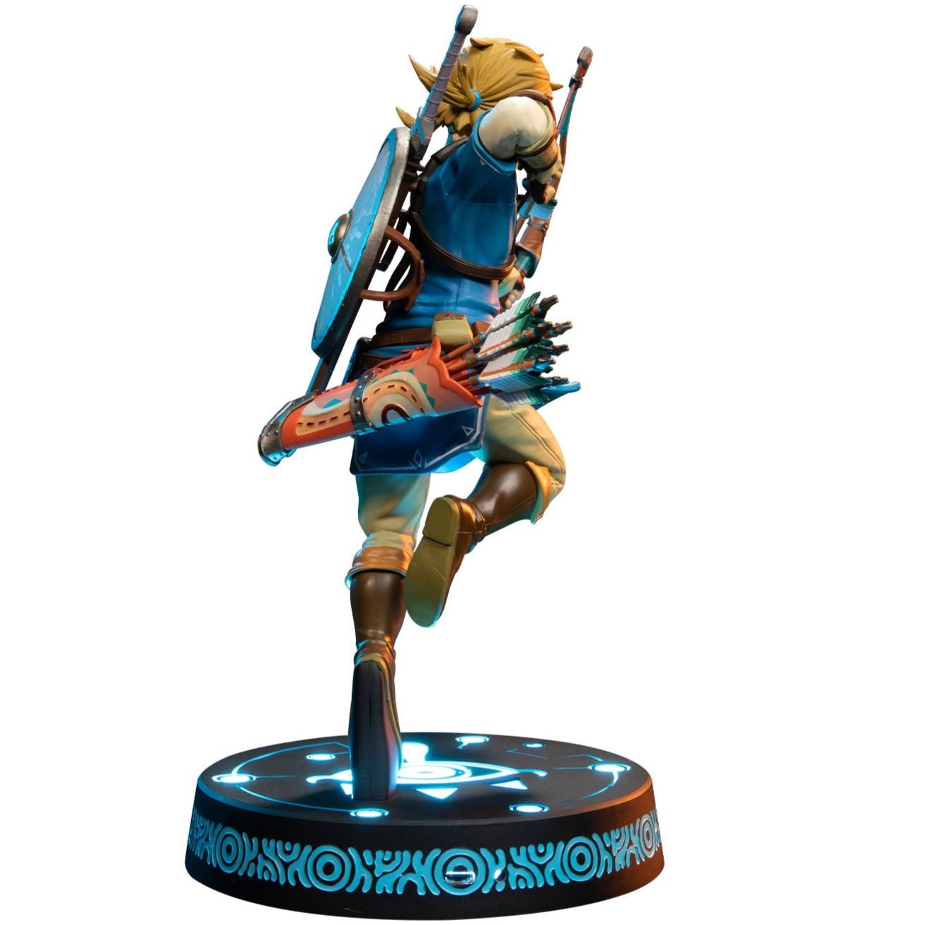 First 4 Figures Zelda Breath of the Wild Link (Collector's Edition) 5060316622520 at King Card Canada