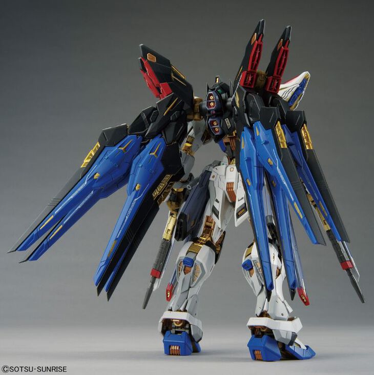 Strike Freedom Gundam - Master Grade Extreme Gunpla Model (MGEX 1/100 Scale) 4573102633682 at King Card Canada
