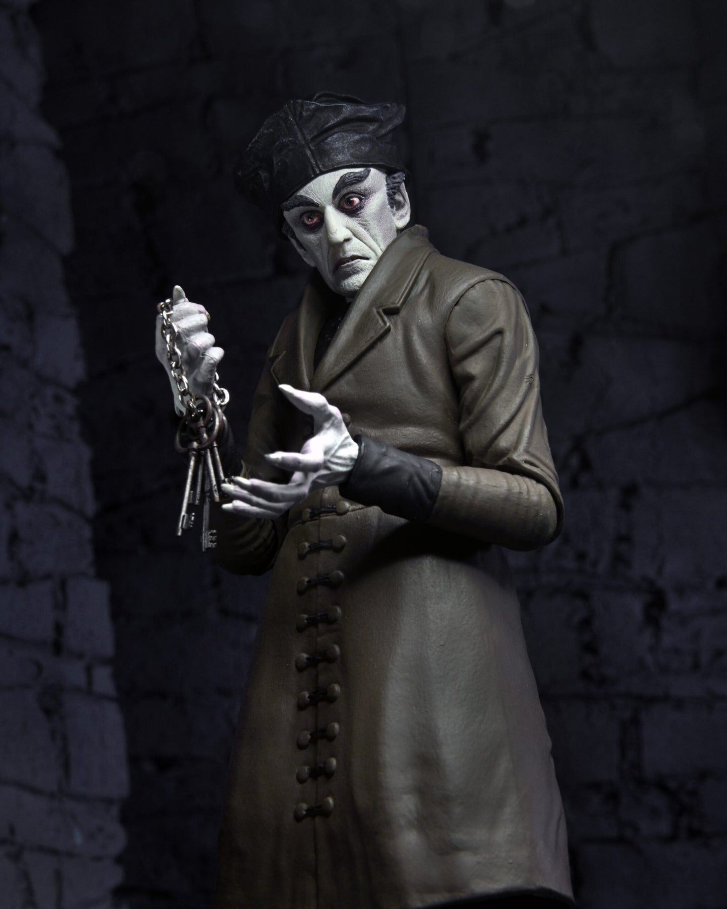 NECA Nosferatu: A Symphony of Horror (Ultimate Count Orlok) 634482061015 - King Card Canada