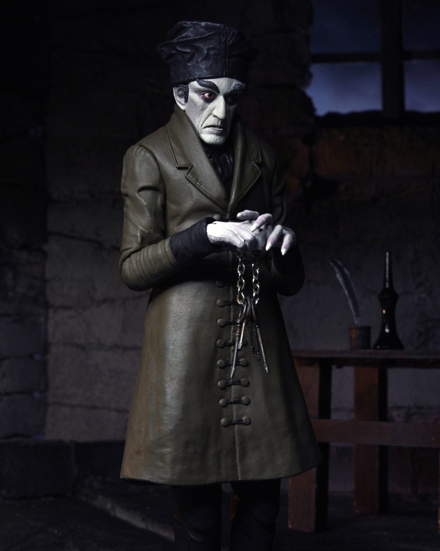 NECA Nosferatu: A Symphony of Horror (Ultimate Count Orlok) 634482061015 - King Card Canada